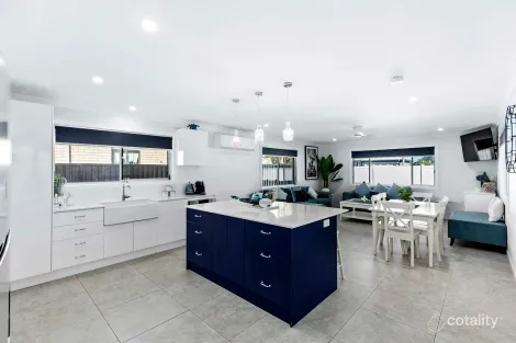 Property photo of 94 Cunningham Street Urangan QLD 4655