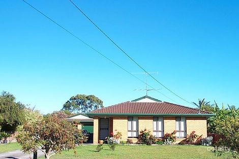 4 Smails Cl, Woolgoolga, NSW 2456