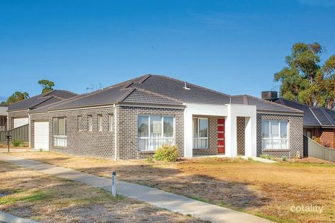 24 Bennett St, Canadian, VIC 3350