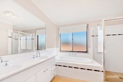 Property photo of 27 Rebellion Circuit Beaumont Hills NSW 2155