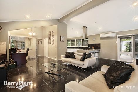 Property photo of 17 Switchback Road Chirnside Park VIC 3116