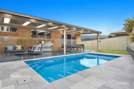 Property photo of 18 Norman Clark Crescent Horsley NSW 2530