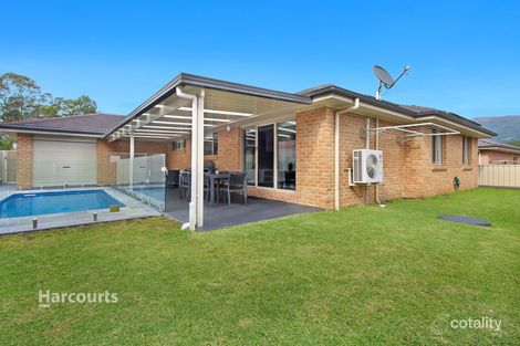 Property photo of 18 Norman Clark Crescent Horsley NSW 2530