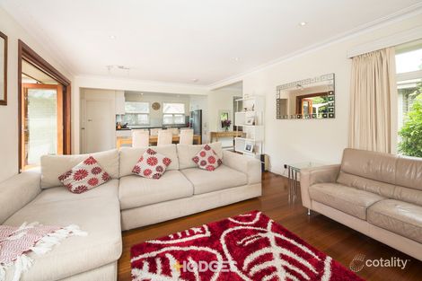 Property photo of 102 Oak Street Beaumaris VIC 3193