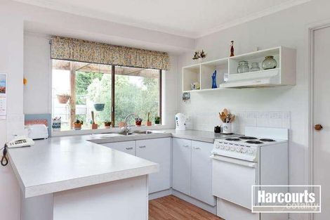 Property photo of 13 Jason Close Berwick VIC 3806