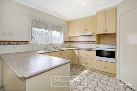 Property photo of 2/2 Dundas Road Maryborough VIC 3465