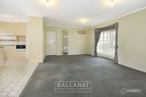 Property photo of 2/2 Dundas Road Maryborough VIC 3465