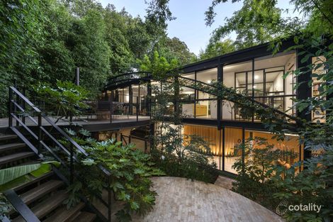 10 Blackfriars Cl, Toorak, VIC 3142