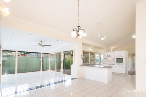 Property photo of 16 Sundown Drive Paradise Point QLD 4216