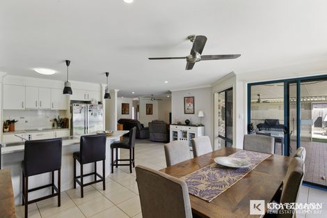 Property photo of 37 Pembridge Circuit Urraween QLD 4655