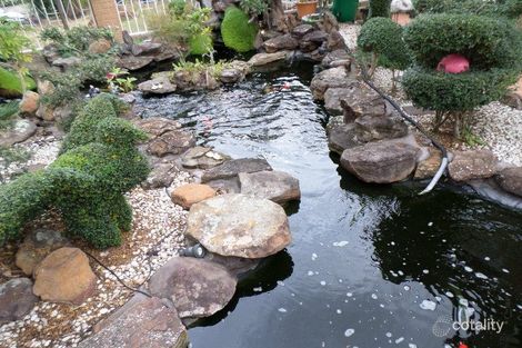 Property photo of 18 Sadlier Crescent Fairfield West NSW 2165