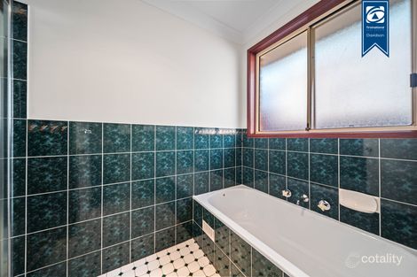 Property photo of 14 Esher Mews Wattle Grove NSW 2173