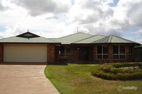 49 Hillside Rd, Glass House Mountains, QLD 4518
