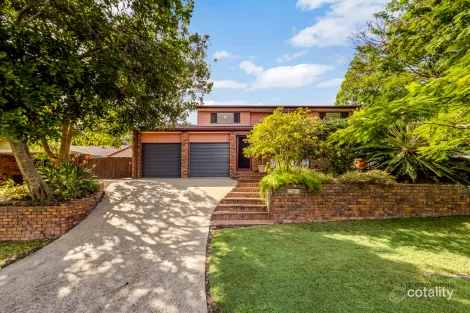 27 Wyndarra St, Kenmore, QLD 4069