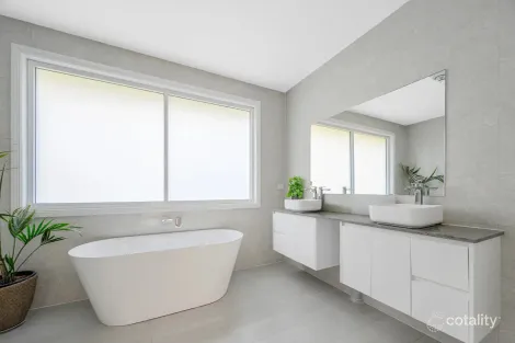 Property photo of 6 Moonah Close St Ives Chase NSW 2075