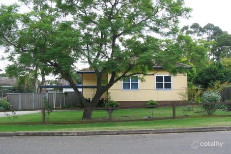 27 Burrabogee Rd, Pendle Hill, NSW 2145