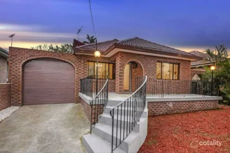 Property photo of 5 Dwyer Avenue Blakehurst NSW 2221