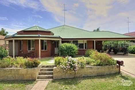 11 Dalewood Gdns, Meadow Springs, WA 6210