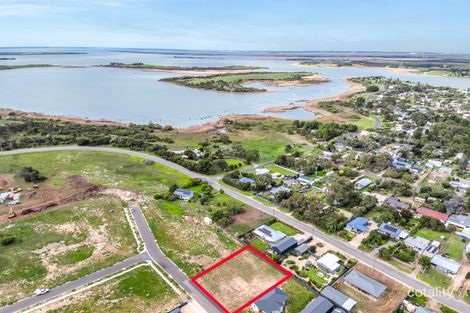 10 Flinders Way, Clayton Bay, SA 5256