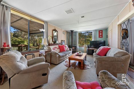 Property photo of 43 School Road Springhurst VIC 3682