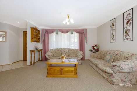 Property photo of 14 Lauren Place Dapto NSW 2530