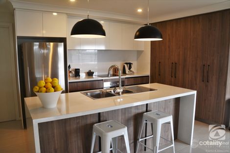 Property photo of 4 Anglesey Street Wodonga VIC 3690