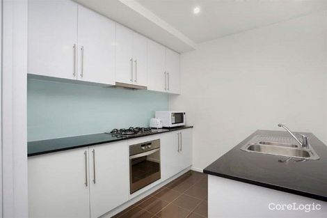 Property photo of 214/2A Montrose Place Hawthorn East VIC 3123