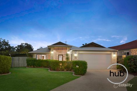 31 Mountain View Cres, Mount Warren Park, QLD 4207