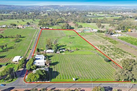 2 Forest Rd, Henley Brook, WA 6055