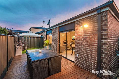 Property photo of 8 Calabrese Circuit Clyde North VIC 3978