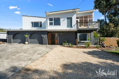 Property photo of 214 Droughty Point Road Rokeby TAS 7019
