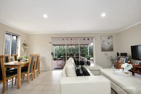 Property photo of 20 Viogner Place Waurn Ponds VIC 3216
