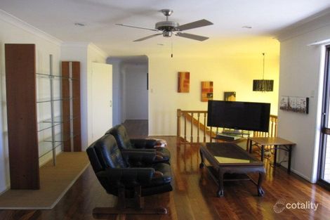 Property photo of 5 Dolphin Street Macgregor QLD 4109