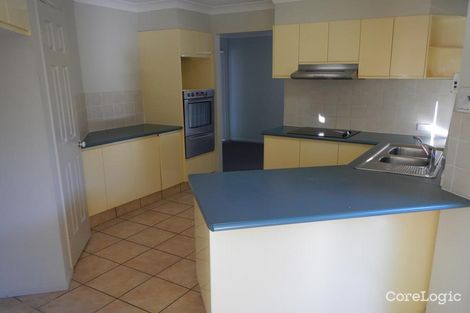 Property photo of 18 Serenity Boulevard Helensvale QLD 4212