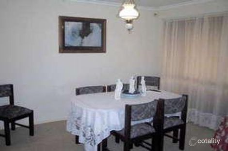 Property photo of 41 Broderick Road Carrum Downs VIC 3201