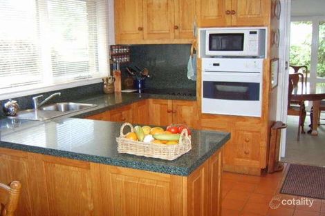 Property photo of 34 Roehampton Crescent Mount Eliza VIC 3930