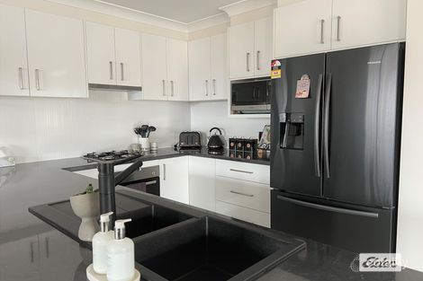 Property photo of 5 Maxwell Drive Eglinton NSW 2795