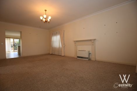 Property photo of 11 Devonshire Lane Bathurst NSW 2795