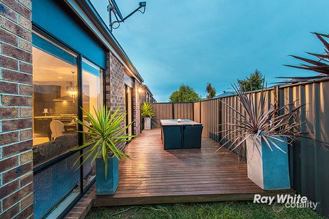 Property photo of 8 Calabrese Circuit Clyde North VIC 3978