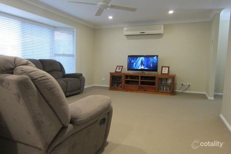 Property photo of 23 Jonquil Circuit Flinders View QLD 4305