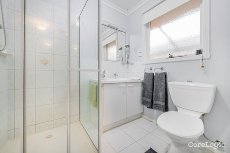 Property photo of 52 Segarta Circuit Ferntree Gully VIC 3156