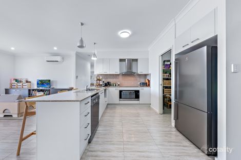 Property photo of 12 Spritsail Crescent Cannon Valley QLD 4800