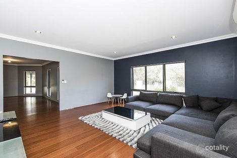 Property photo of 35 Carnaby Drive Dawesville WA 6211