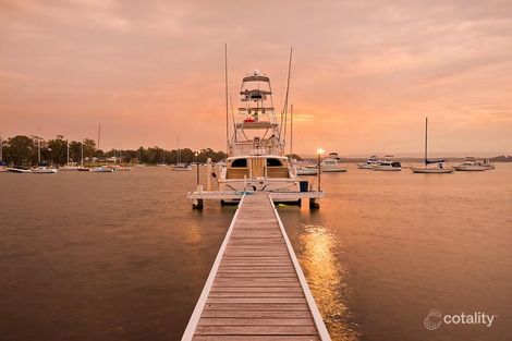 Property photo of 16-18 Gordon Avenue Summerland Point NSW 2259