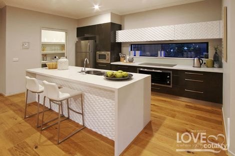 Property photo of 29 Verve Avenue Doreen VIC 3754