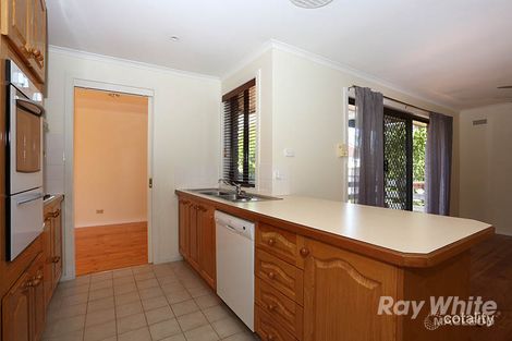 Property photo of 2/82 Highview Crescent Macleod VIC 3085