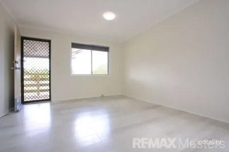 Property photo of 30 Rinto Drive Eagleby QLD 4207