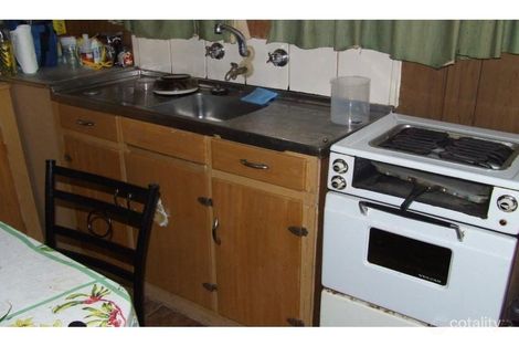 Property photo of 27 Wharf Crescent Port Wakefield SA 5550