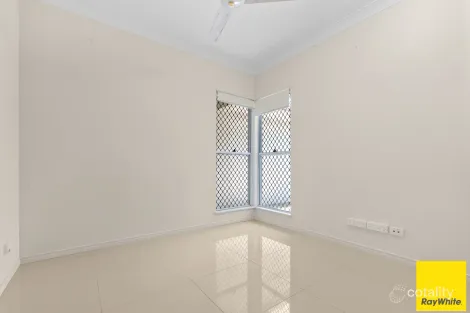 Property photo of 47 Flagstone Terrace Smithfield QLD 4878