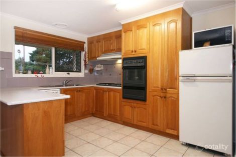 8 Warruga Ave, Bayswater, VIC 3153